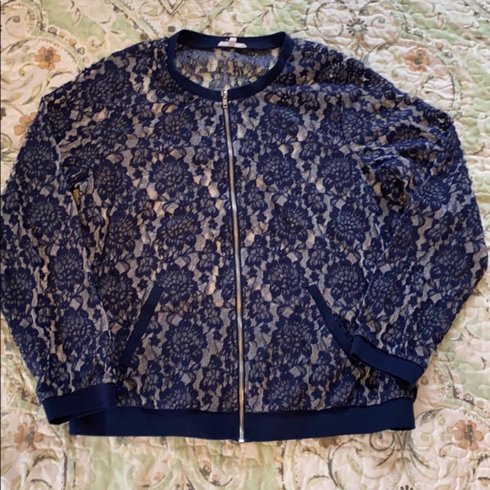 Maurices Lace Zip Top size XL